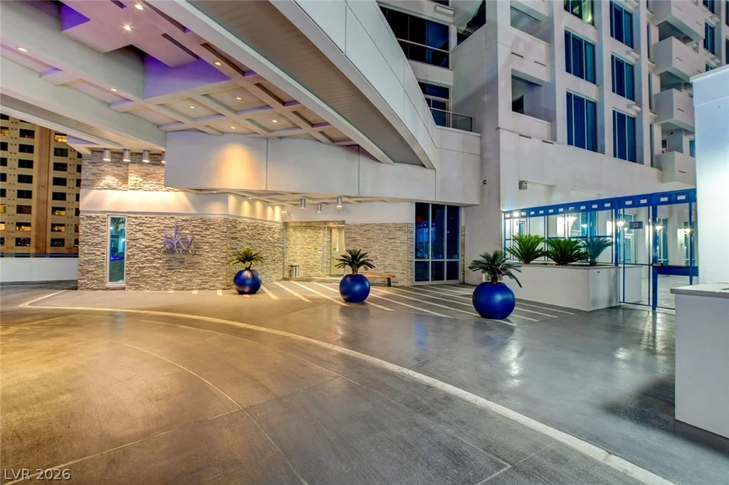2700 Las Vegas, Las Vegas, NV 89109