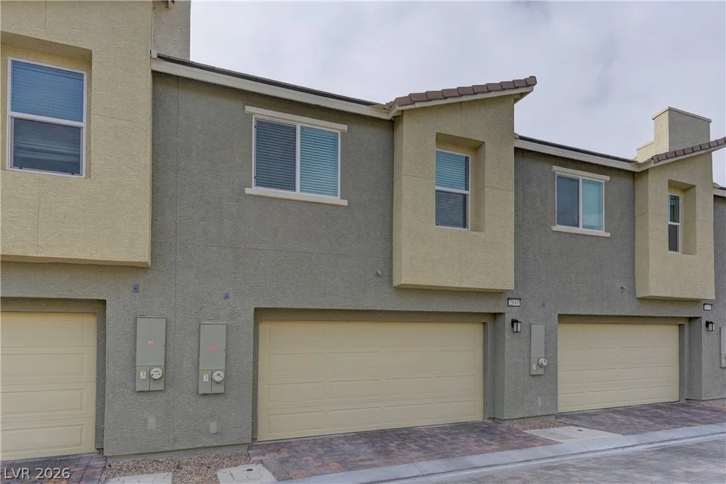 2649 April Green, North Las Vegas, NV 89086