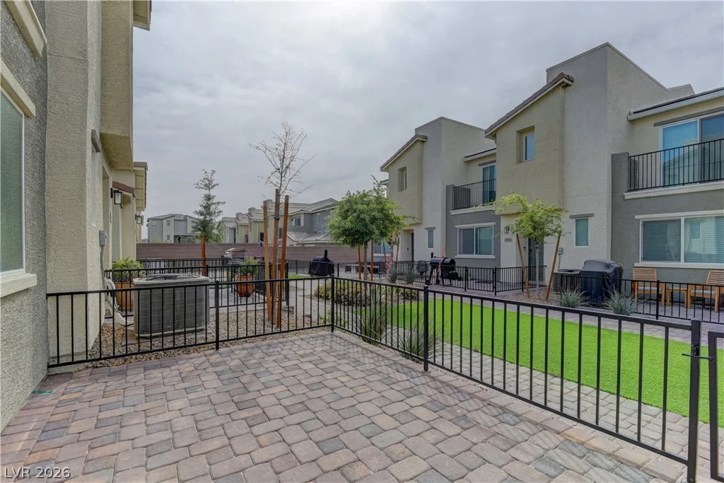 2649 April Green, North Las Vegas, NV 89086