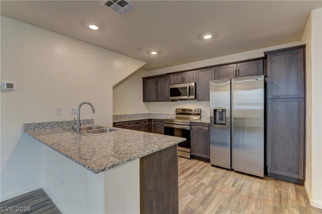 2649 April Green, North Las Vegas, NV 89086