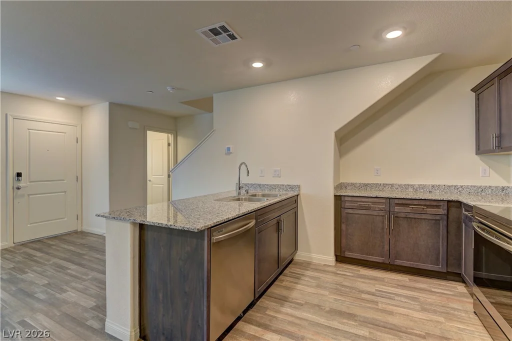 2649 April Green, North Las Vegas, NV 89086