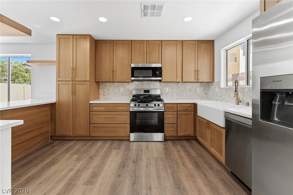 5677 Vassar Meadow, Las Vegas, NV 89148