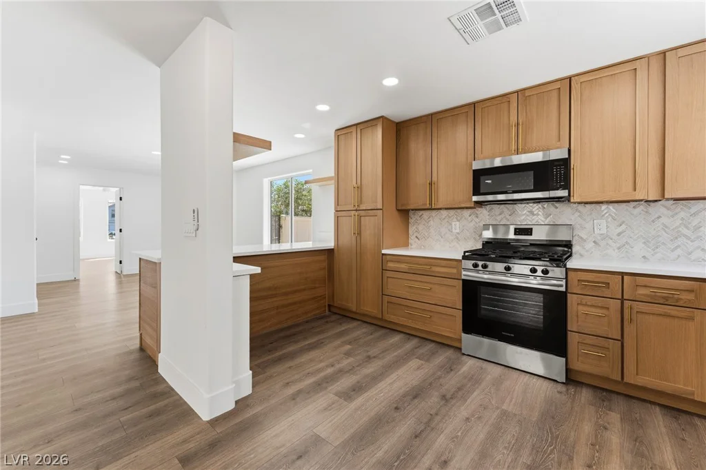 5677 Vassar Meadow, Las Vegas, NV 89148