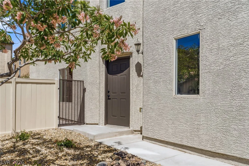 5677 Vassar Meadow, Las Vegas, NV 89148
