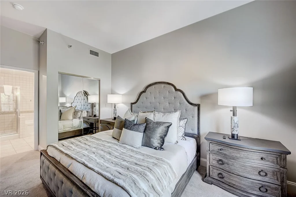 30 Strada Di Villaggio, Henderson, NV 89011