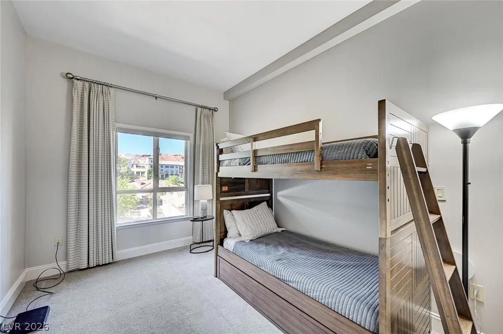 30 Strada Di Villaggio, Henderson, NV 89011