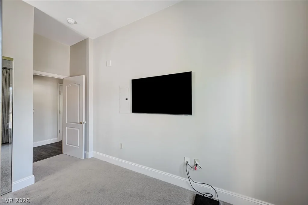 30 Strada Di Villaggio, Henderson, NV 89011