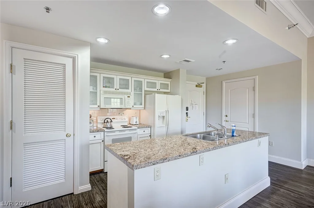 30 Strada Di Villaggio, Henderson, NV 89011