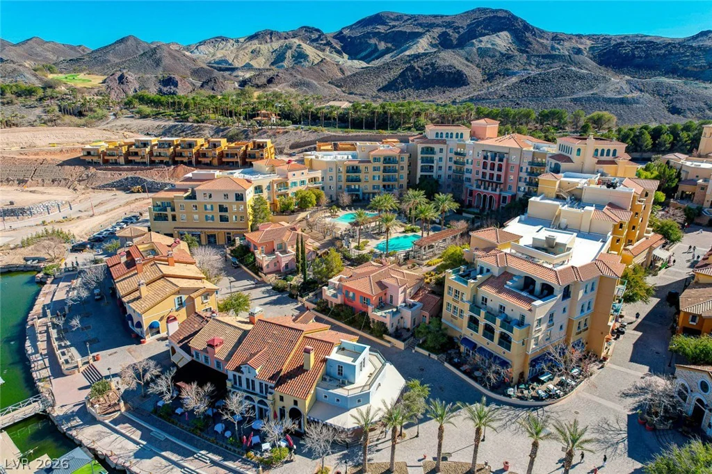 30 Strada Di Villaggio, Henderson, NV 89011