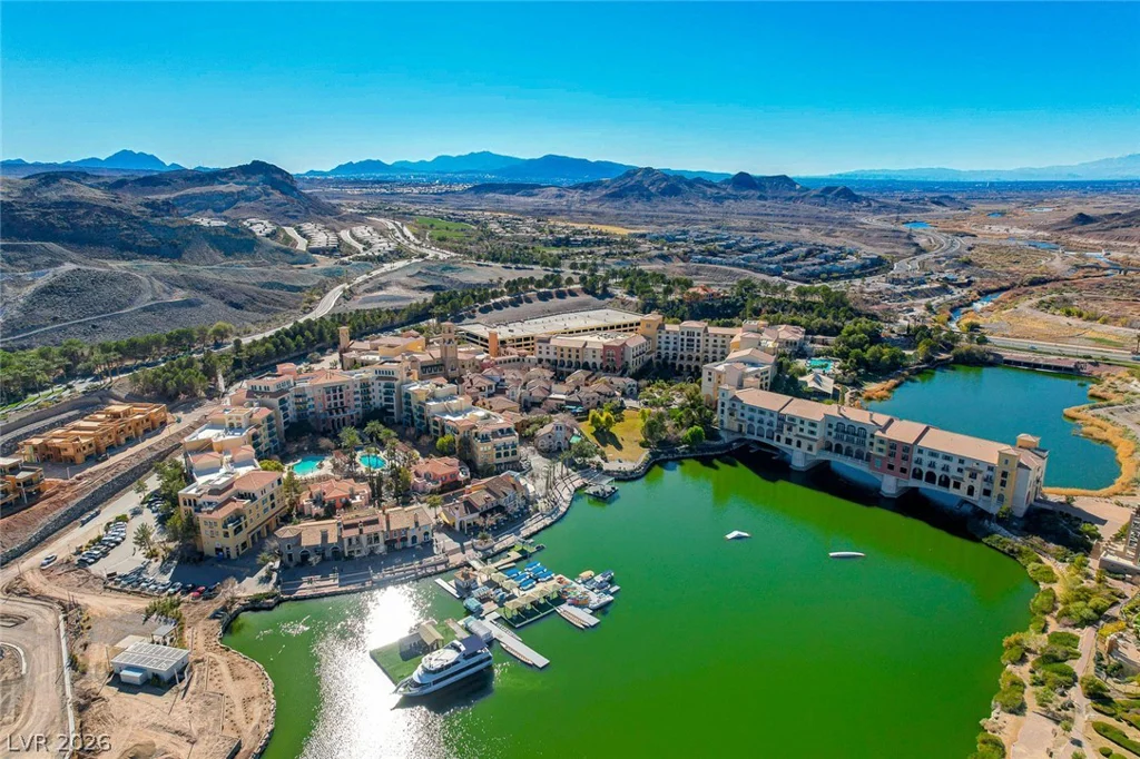 30 Strada Di Villaggio, Henderson, NV 89011