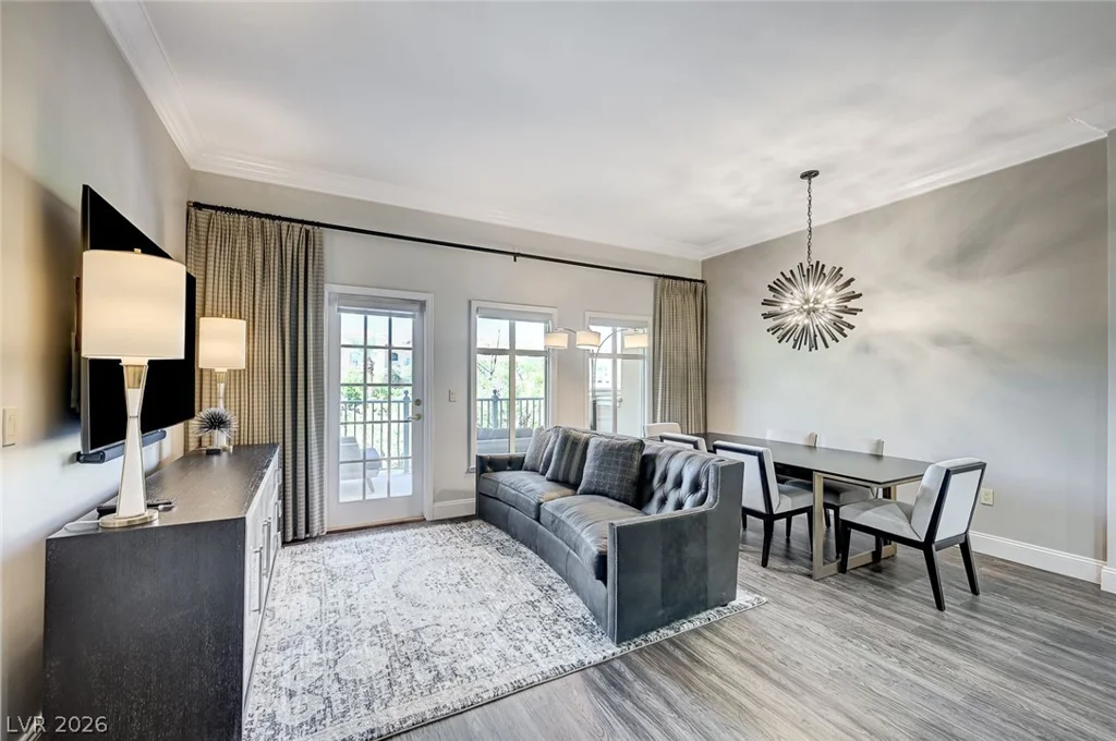 30 Strada Di Villaggio, Henderson, NV 89011