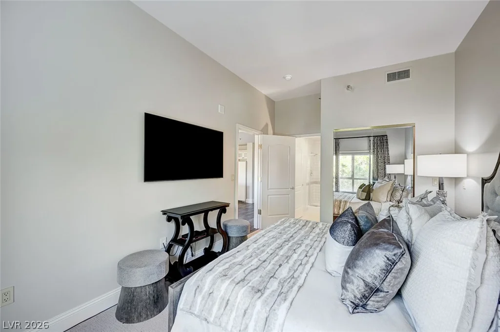 30 Strada Di Villaggio, Henderson, NV 89011