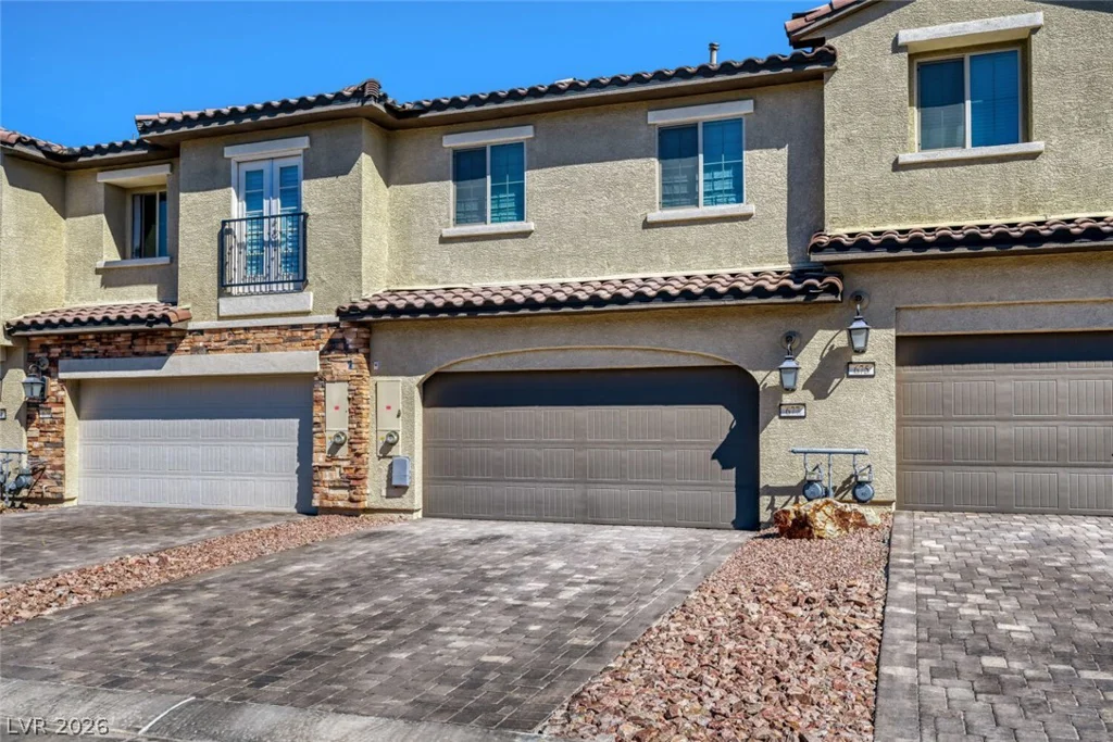 677 Omaggio, Henderson, NV 89011