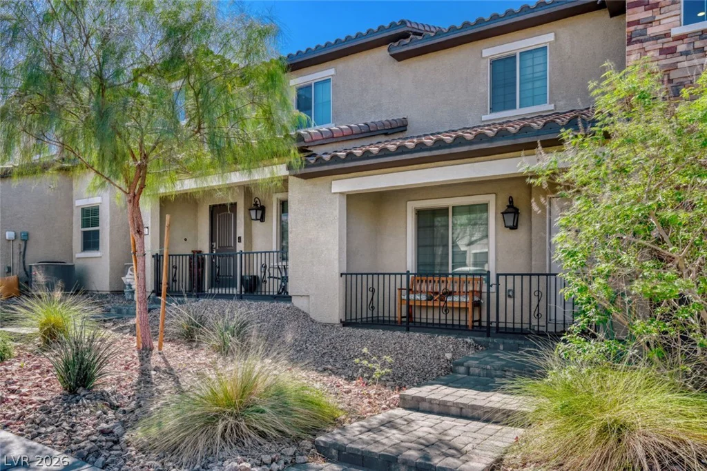 677 Omaggio, Henderson, NV 89011