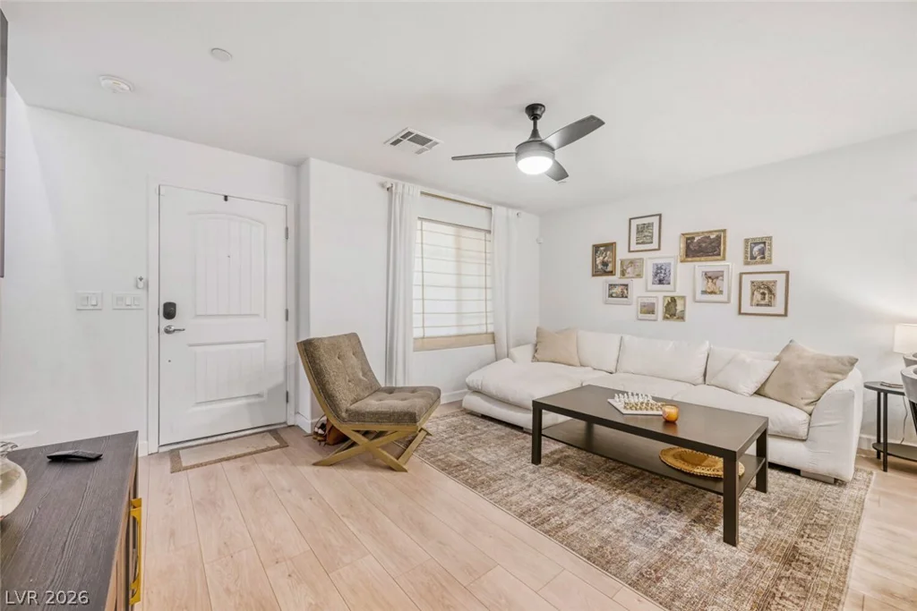 677 Omaggio, Henderson, NV 89011