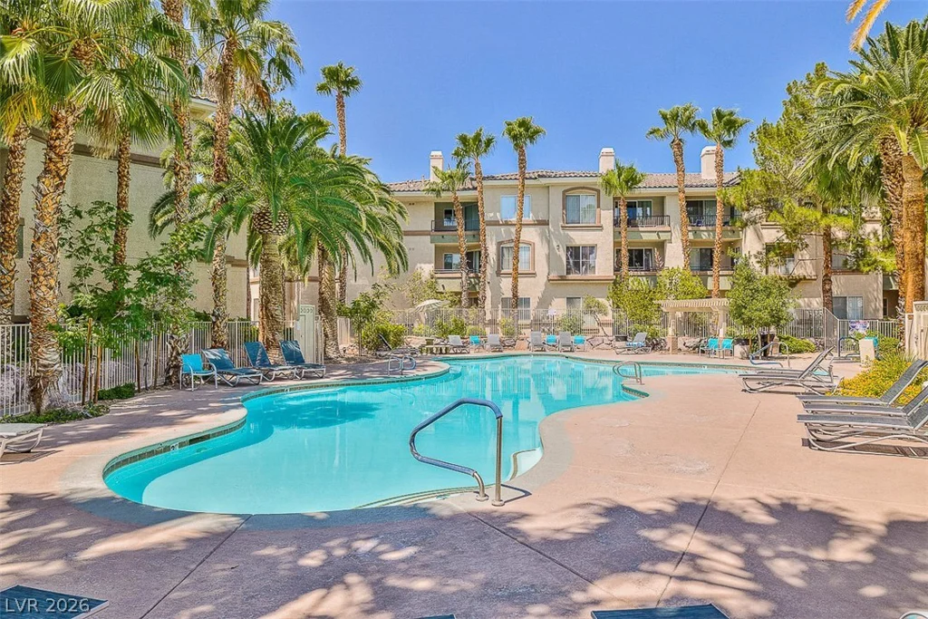 7135 Durango, Las Vegas, NV 89113