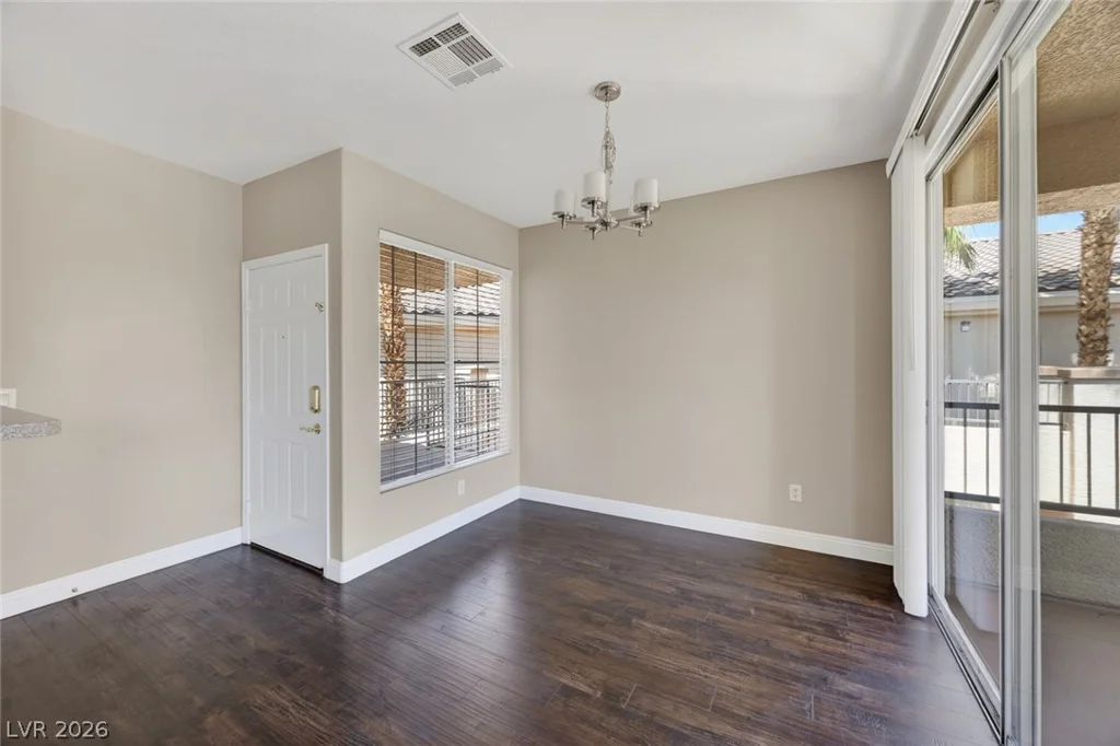 7135 Durango, Las Vegas, NV 89113
