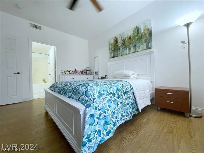 5855 Valley, North Las Vegas, NV 89031