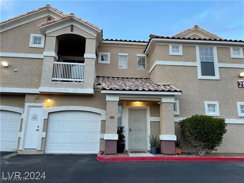 5855 Valley, North Las Vegas, NV 89031