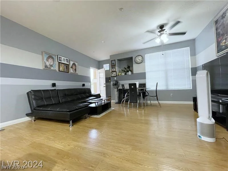 5855 Valley, North Las Vegas, NV 89031