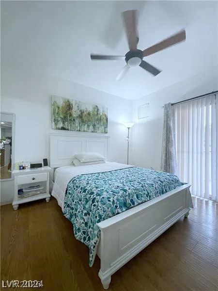 5855 Valley, North Las Vegas, NV 89031