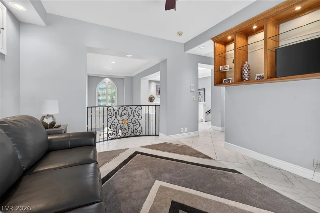 8389 Turtle Creek, Las Vegas, NV 89113