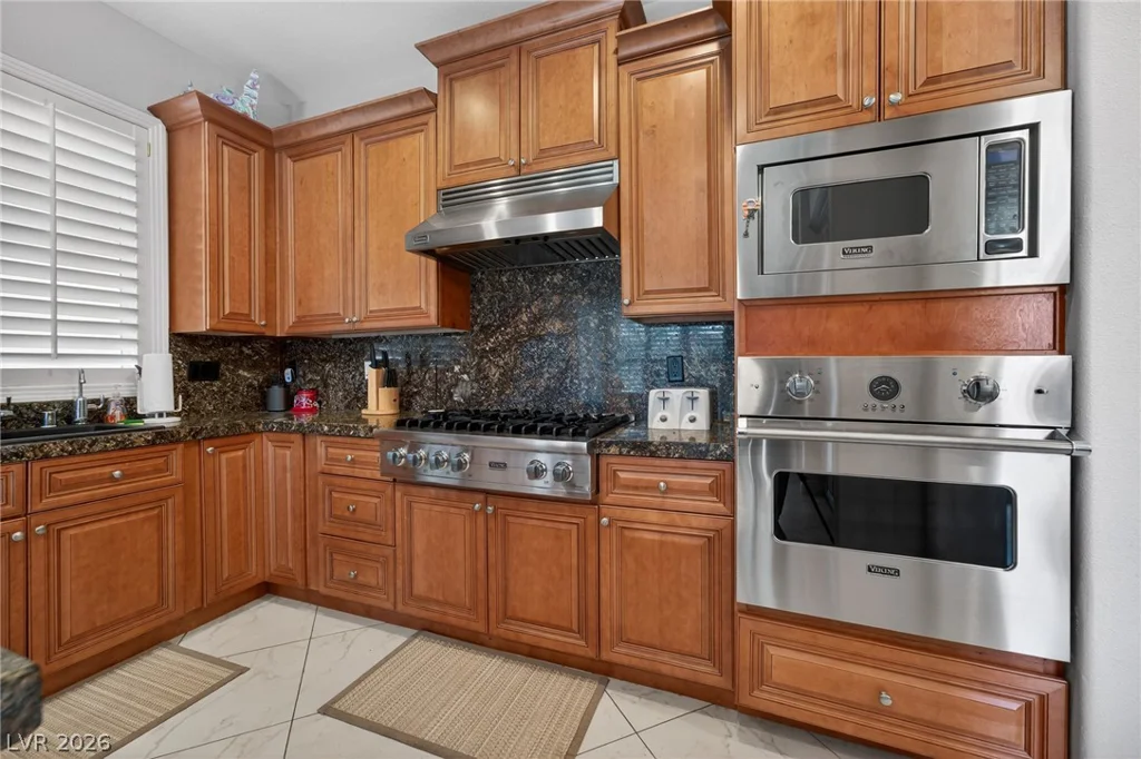 8389 Turtle Creek, Las Vegas, NV 89113