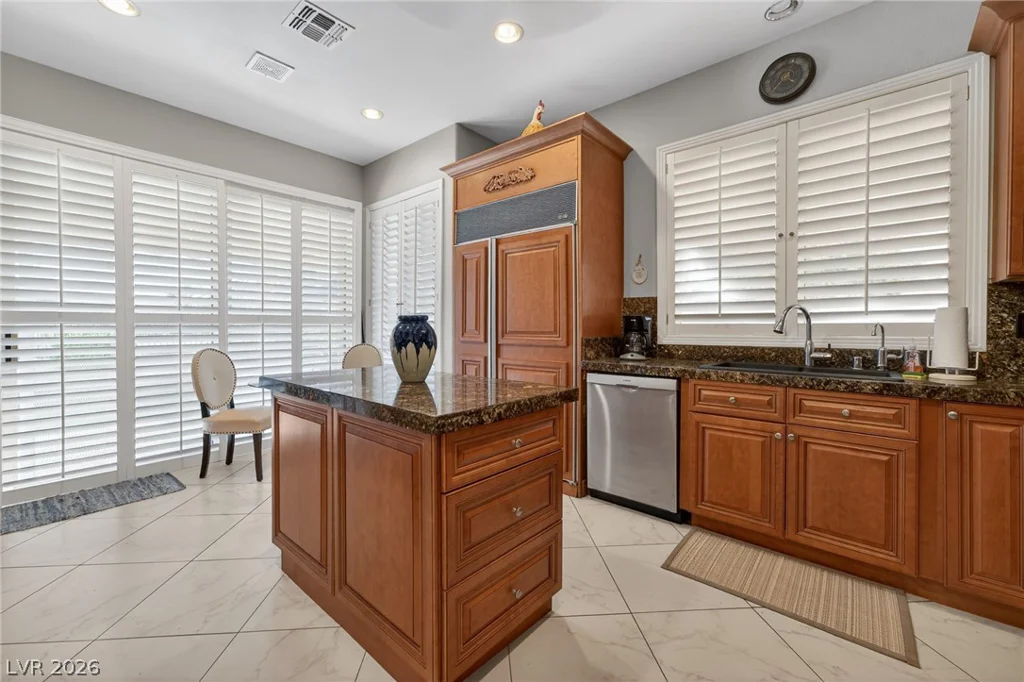 8389 Turtle Creek, Las Vegas, NV 89113