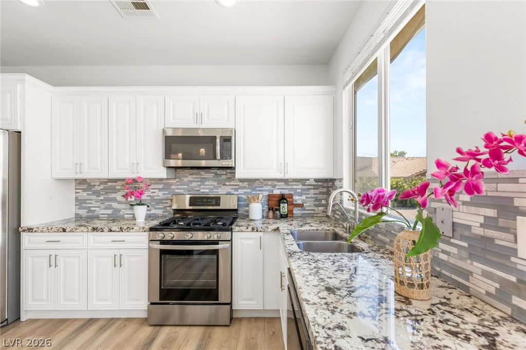 1263 Clifton Park, Las Vegas, NV 89110