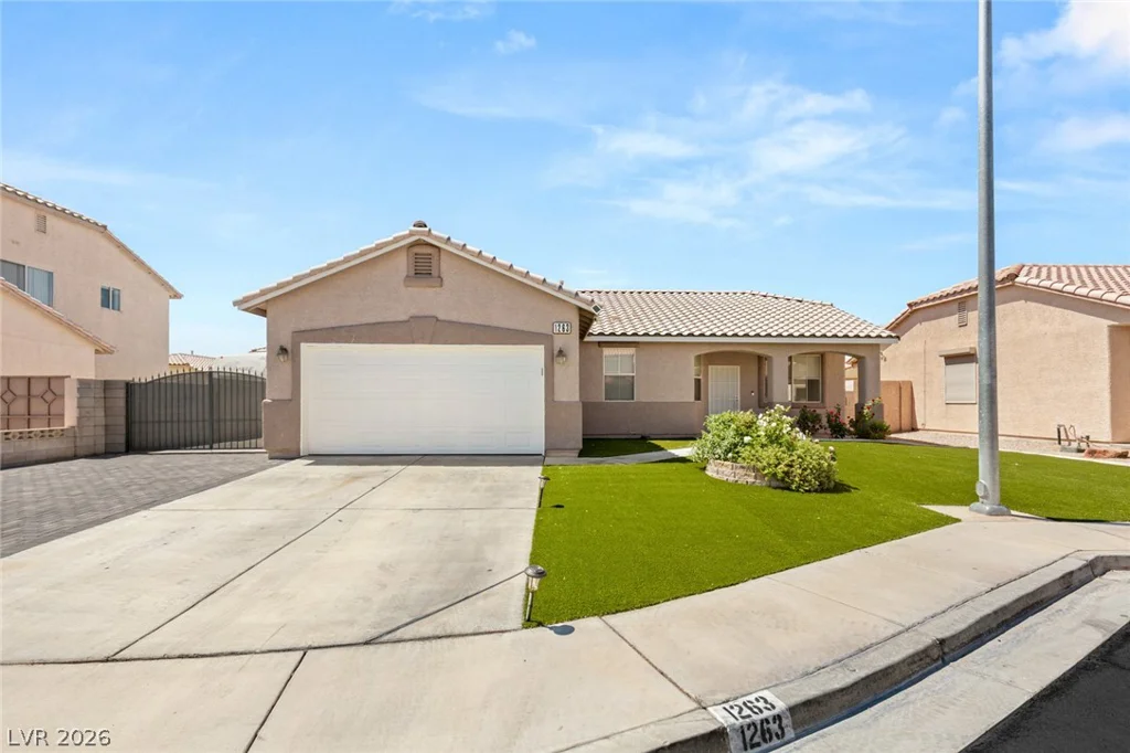 1263 Clifton Park, Las Vegas, NV 89110