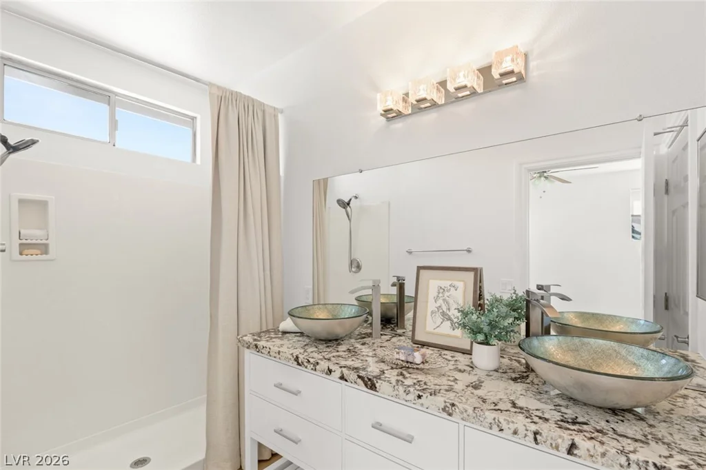 1263 Clifton Park, Las Vegas, NV 89110