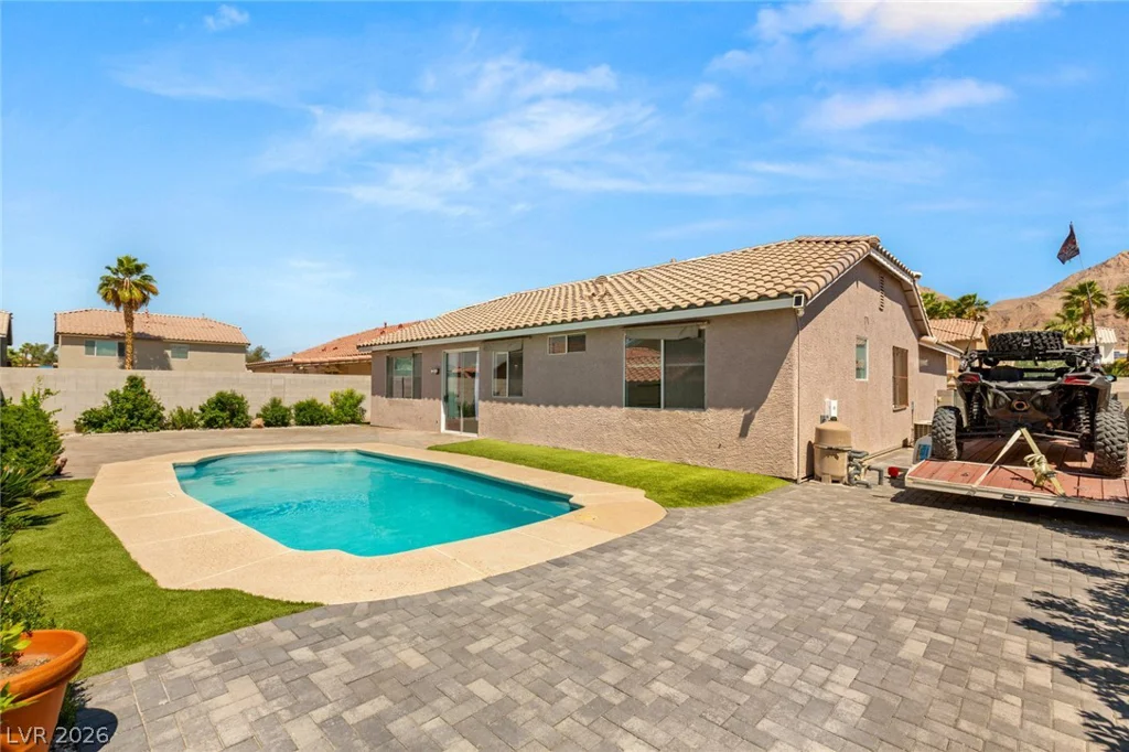 1263 Clifton Park, Las Vegas, NV 89110