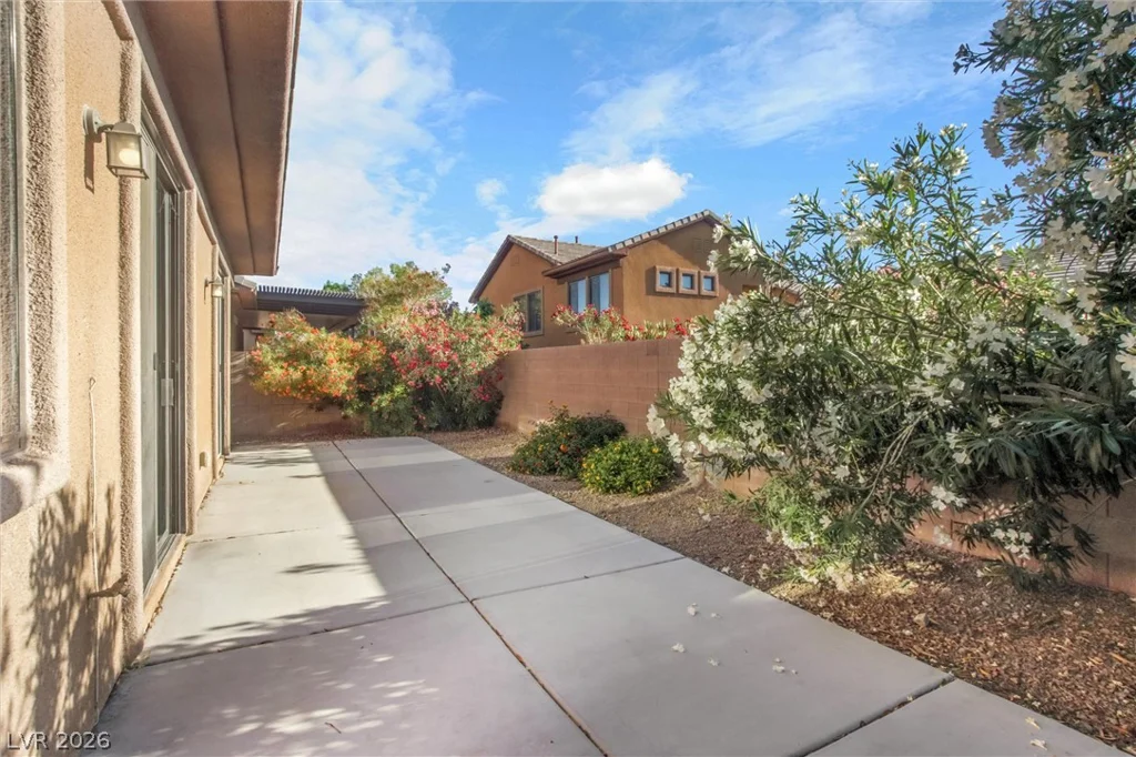 3928 Maldive Isle, Las Vegas, NV 89129