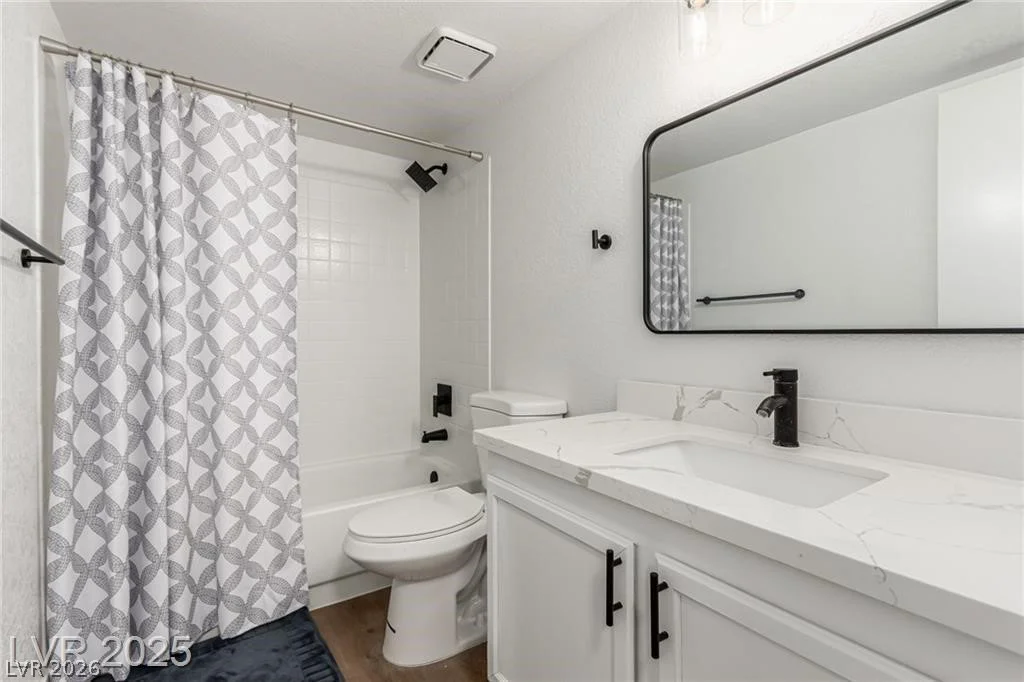 905 Sulphur Springs, Las Vegas, NV 89128