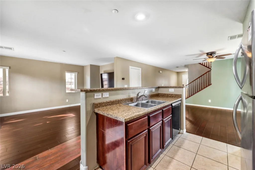 1168 Paradise River, Henderson, NV 89002