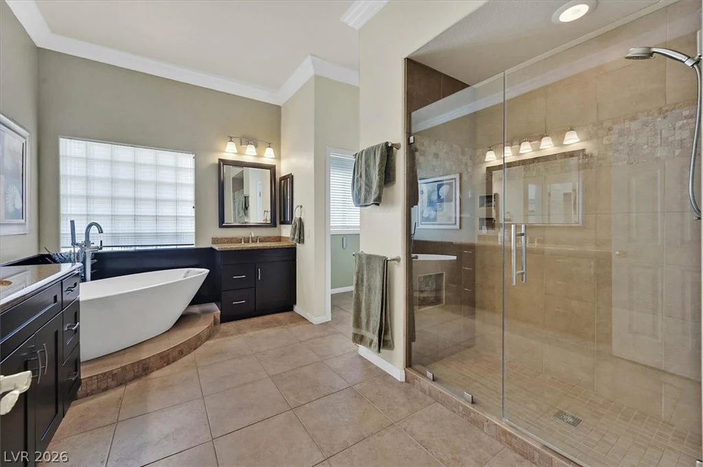 10813 Cedar Forest, Las Vegas, NV 89144