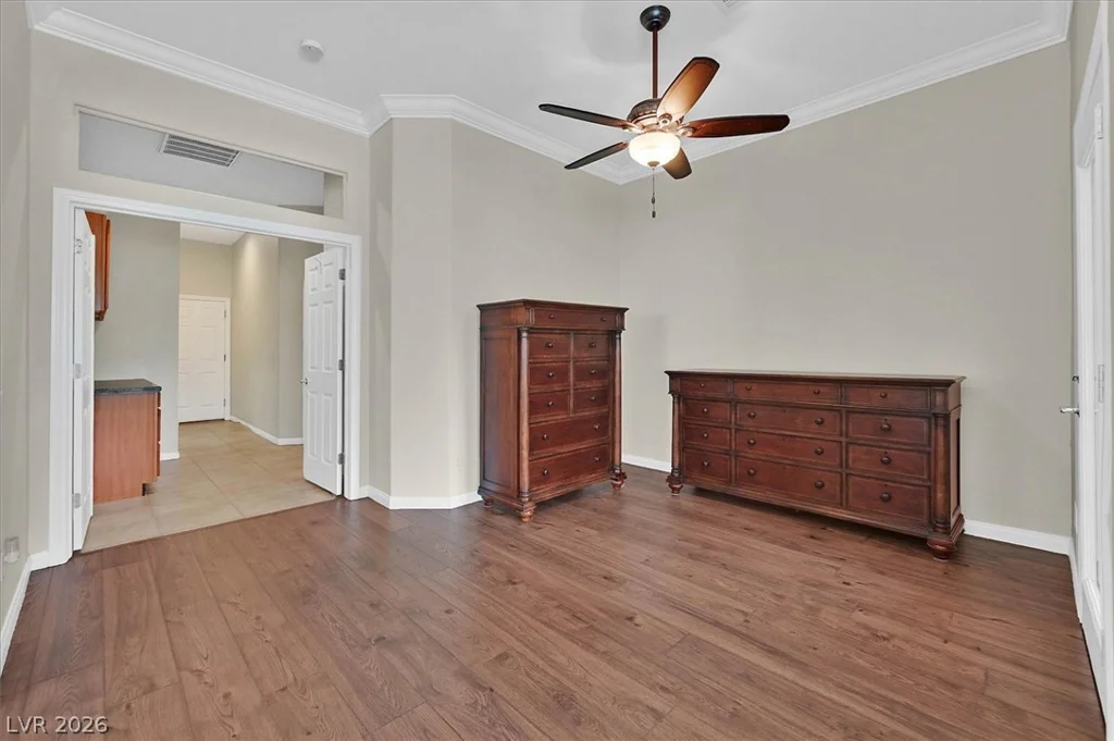 10813 Cedar Forest, Las Vegas, NV 89144