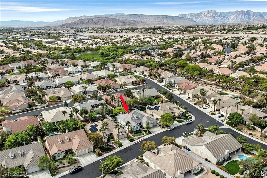 10813 Cedar Forest, Las Vegas, NV 89144