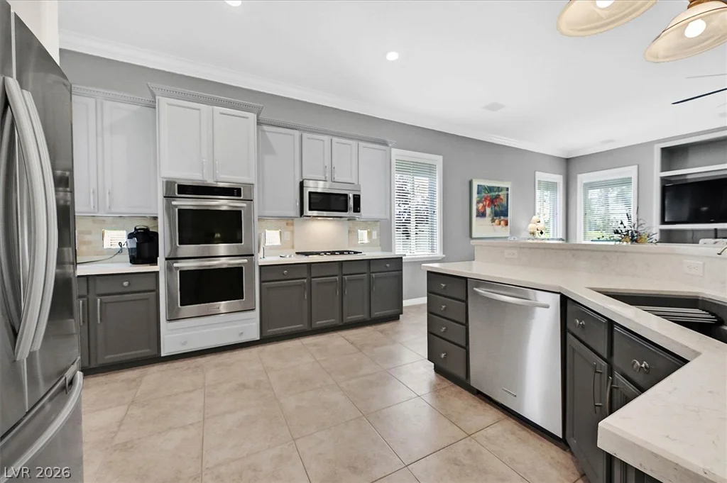 10813 Cedar Forest, Las Vegas, NV 89144