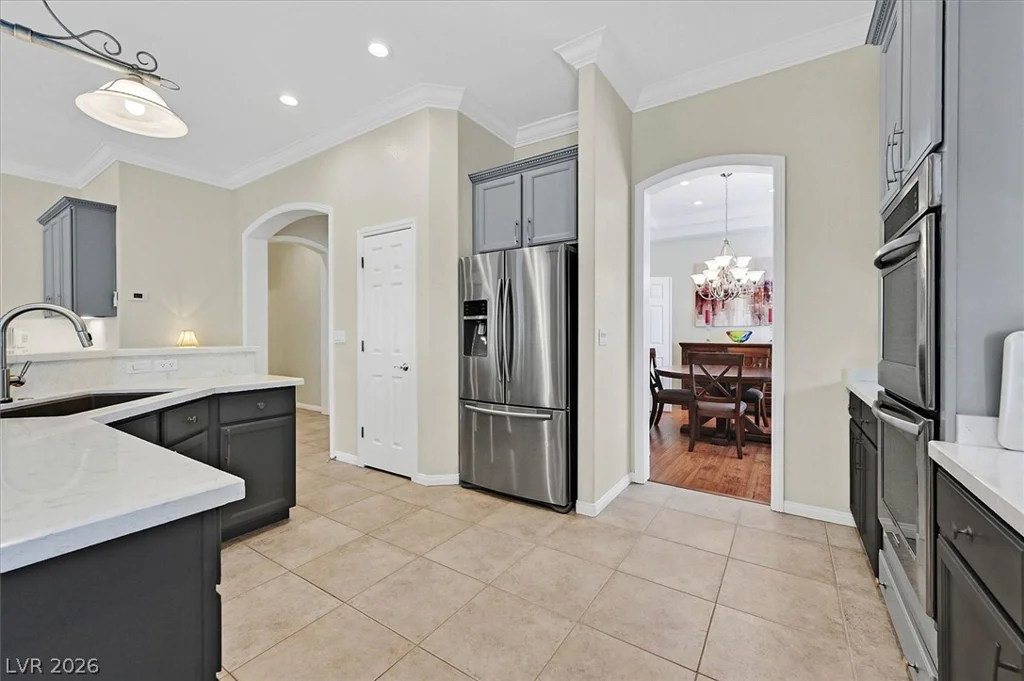 10813 Cedar Forest, Las Vegas, NV 89144