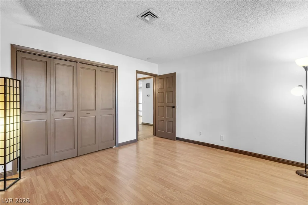2457 Swan, Las Vegas, NV 89121
