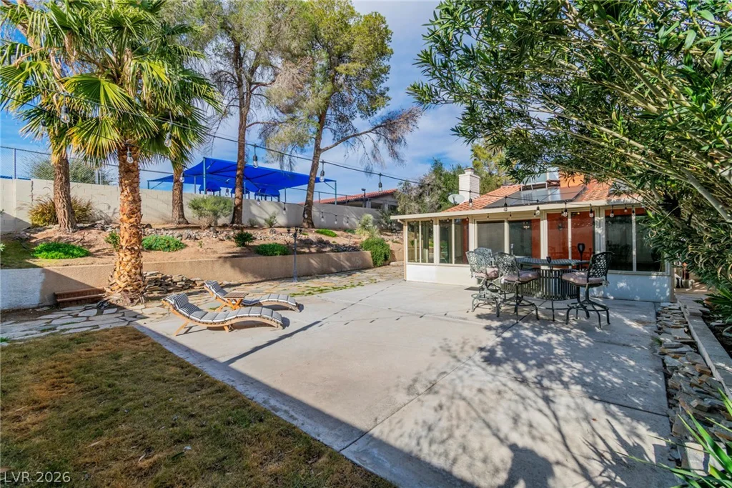 2457 Swan, Las Vegas, NV 89121