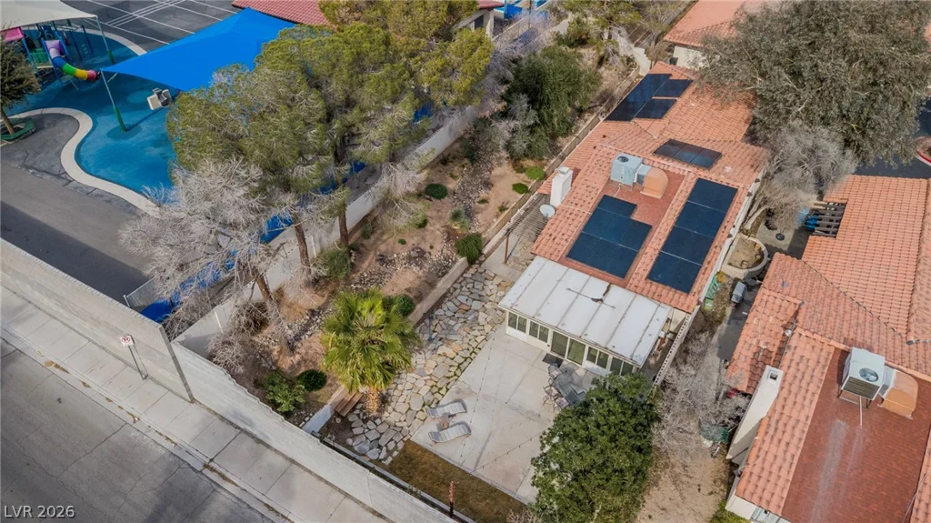 2457 Swan, Las Vegas, NV 89121