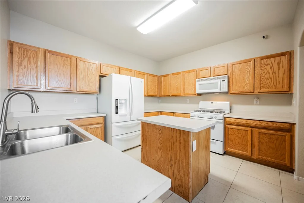 6682 Higger Tor, Las Vegas, NV 89139
