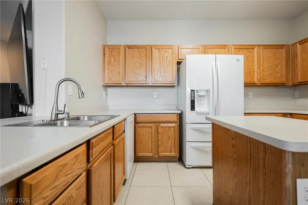 6682 Higger Tor, Las Vegas, NV 89139