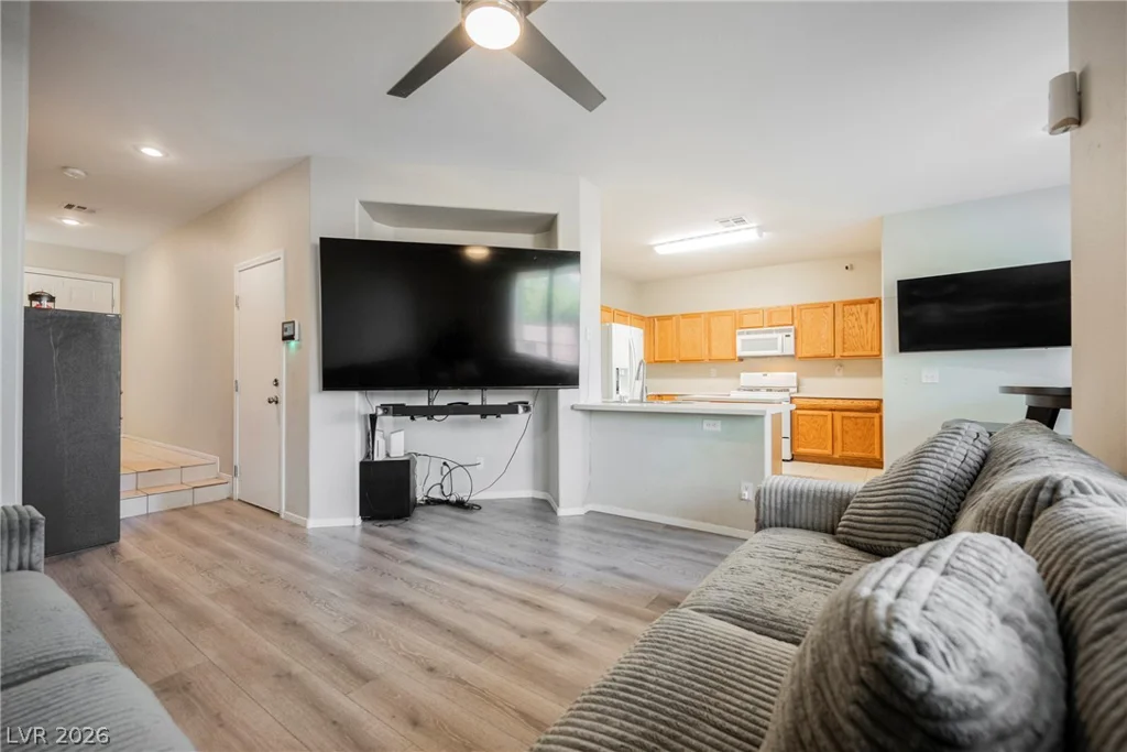 6682 Higger Tor, Las Vegas, NV 89139