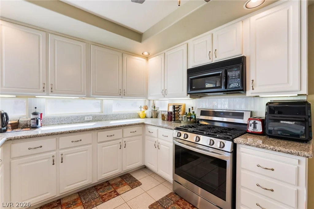 6504 Deer Hollow, Las Vegas, NV 89149
