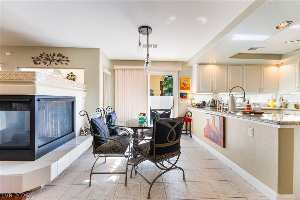 6504 Deer Hollow, Las Vegas, NV 89149