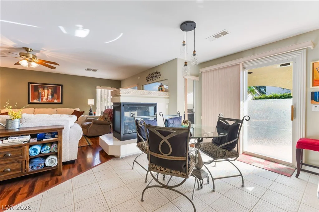 6504 Deer Hollow, Las Vegas, NV 89149