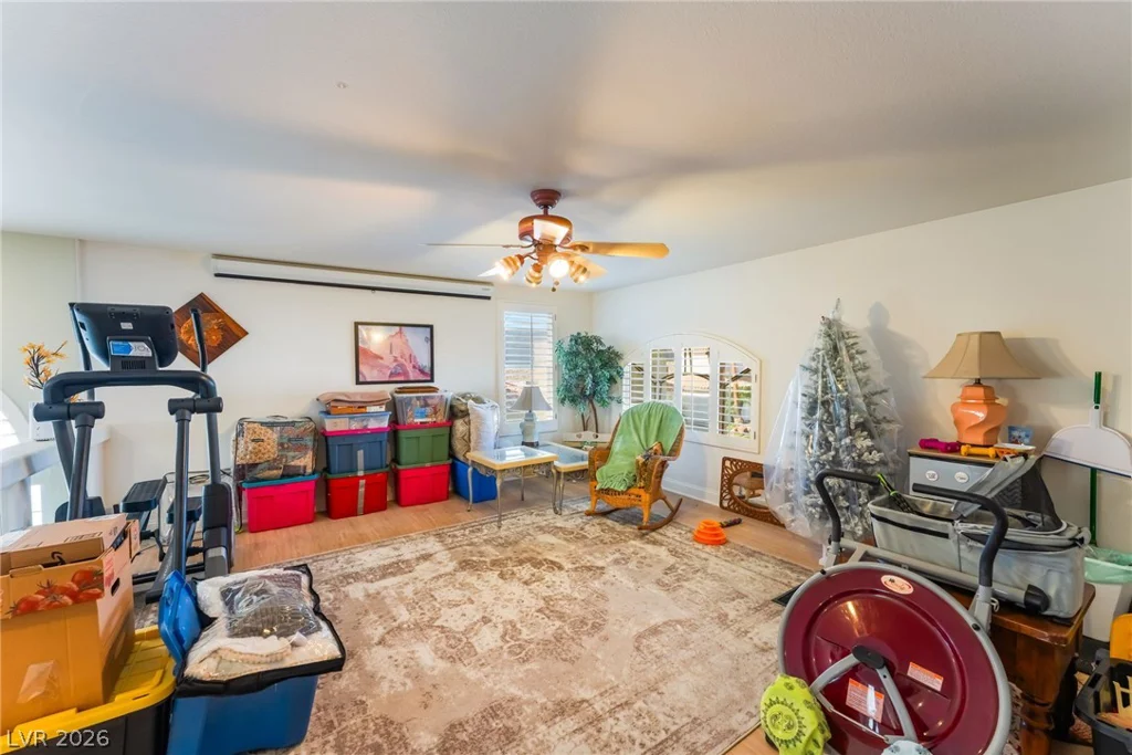 6504 Deer Hollow, Las Vegas, NV 89149